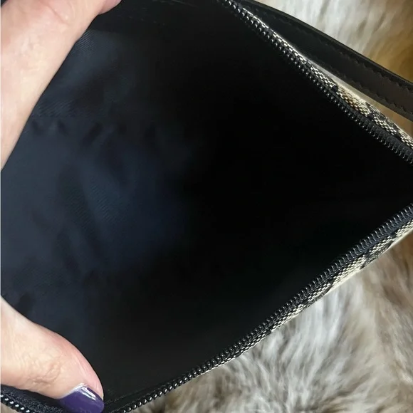 Gucci Monogram Boat Shoulder Bag - Picture 7 of 9